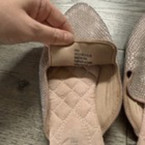 Women's JustFab Rhinestone Embellished Light Pink Flats Size 8.5 - Picture 2 of 3